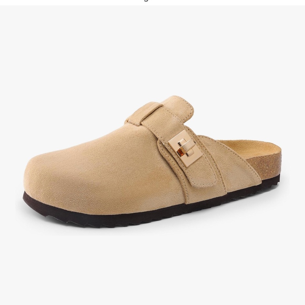 Women’s 8 Dream Pairs Apricot Tan Slip-On Mule Clog Gold Buckle Faux Suede